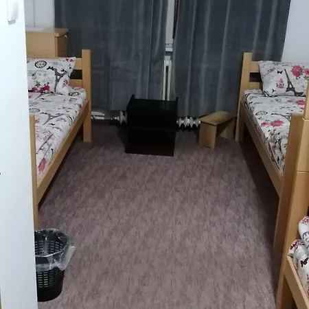 Hostel Exit Labirint Centar Novi Sad Zimmer foto