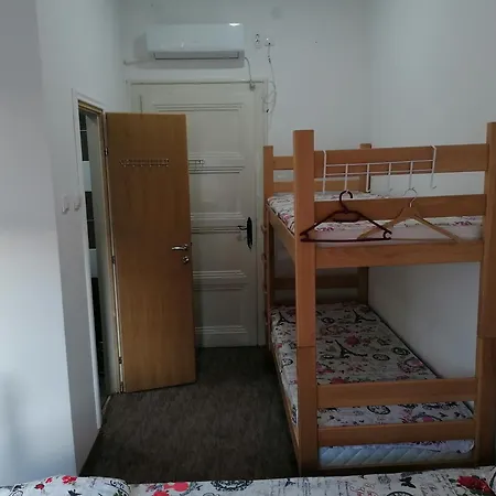 Hostel Exit Labirint Centar Novi Sad Zimmer foto