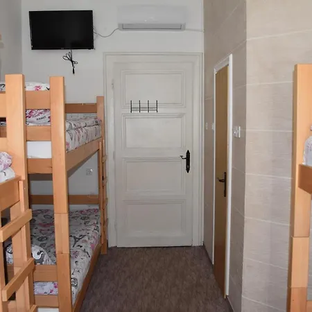 Hostel Exit Labirint Centar Novi Sad Exterior foto