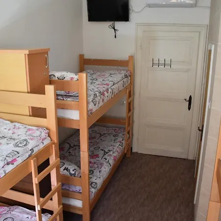 Hostel Exit Labirint Centar Novi Sad Exterior foto