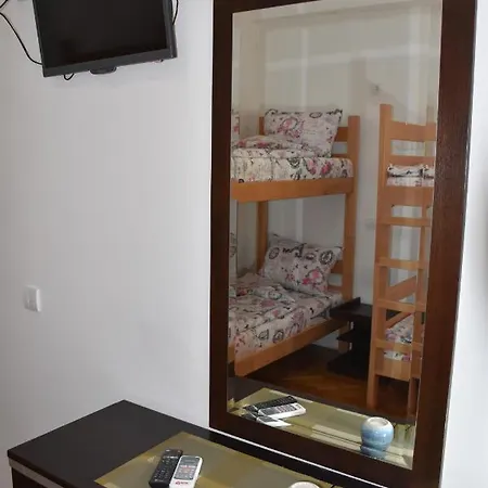Hostel Exit Labirint Centar Novi Sad Exterior foto
