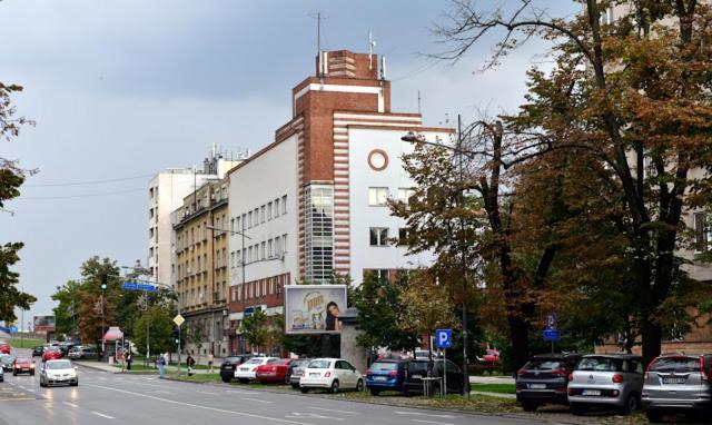 Exit Labirint Centar Хостел