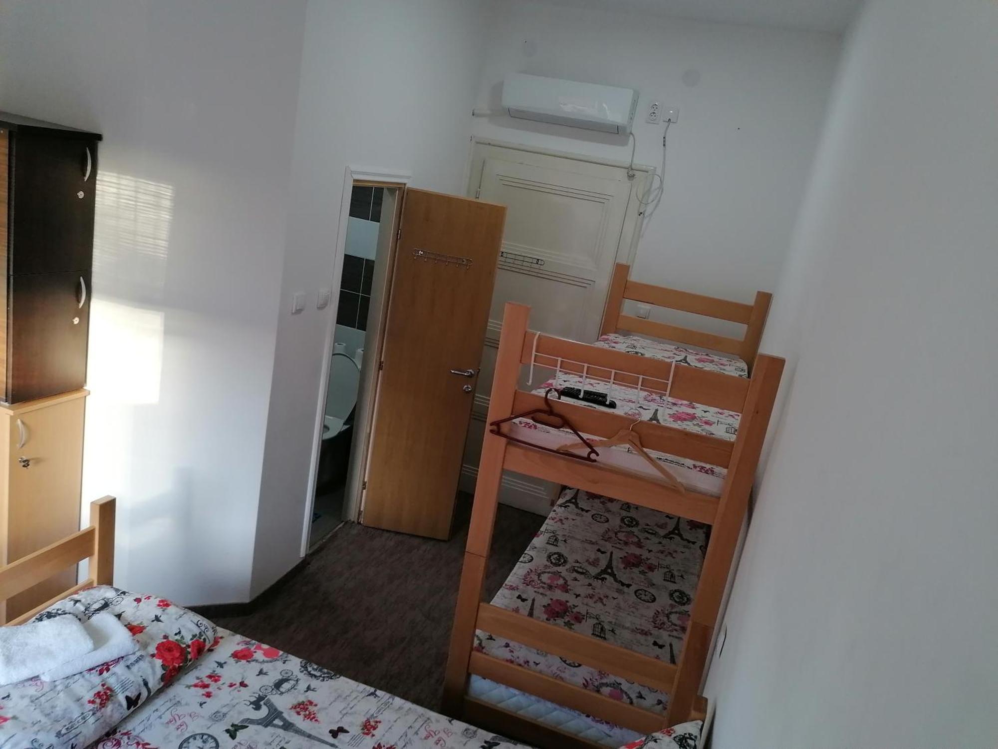 Exit Labirint Centar Хостел Нови-Сад