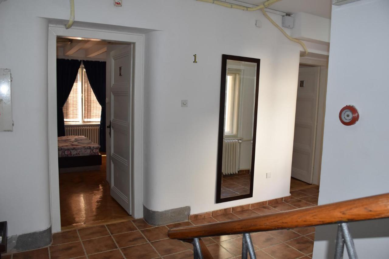 Exit Labirint Centar Hostel *